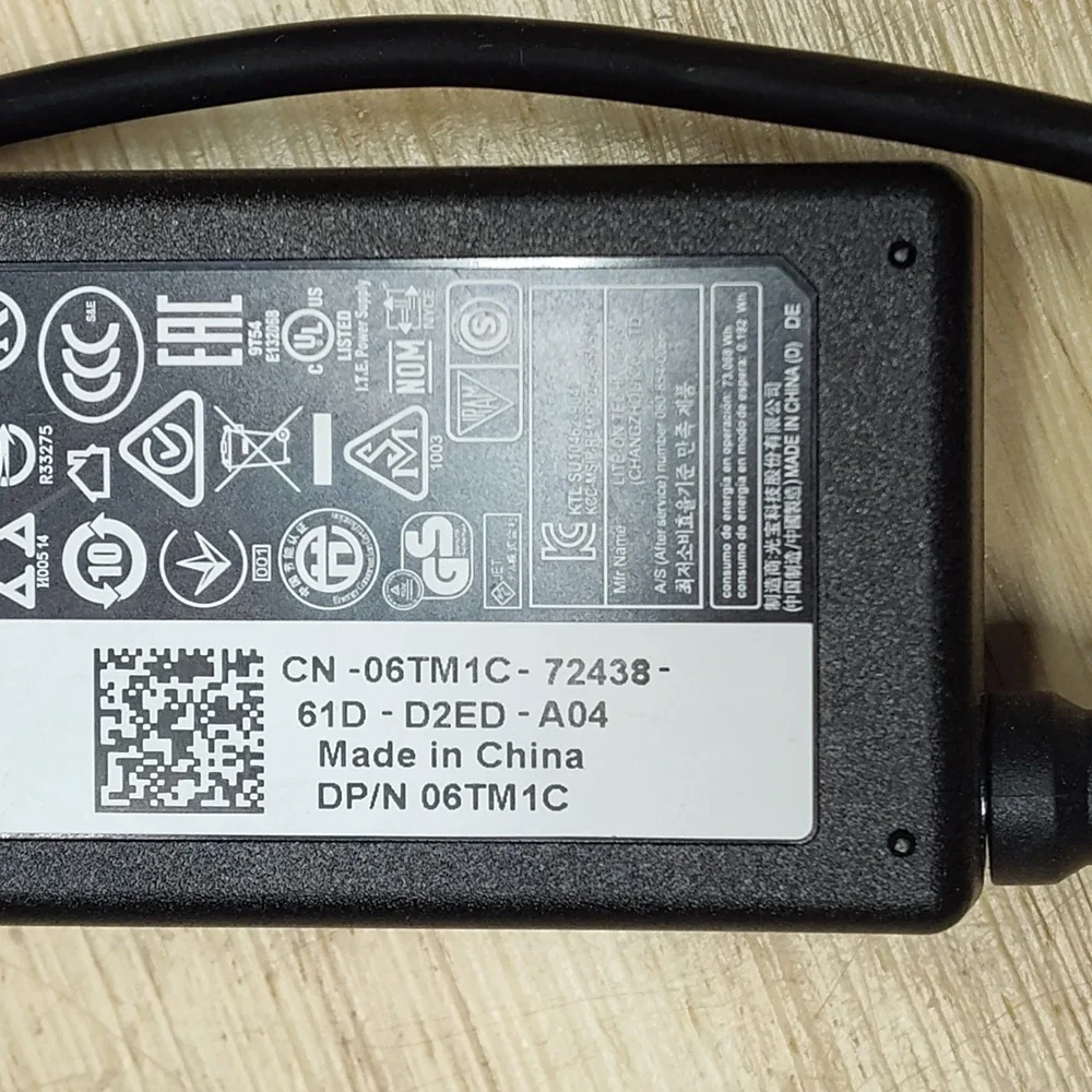 Dell Laptop AC Adapter Charger 65 Watt LA65NS2-01 